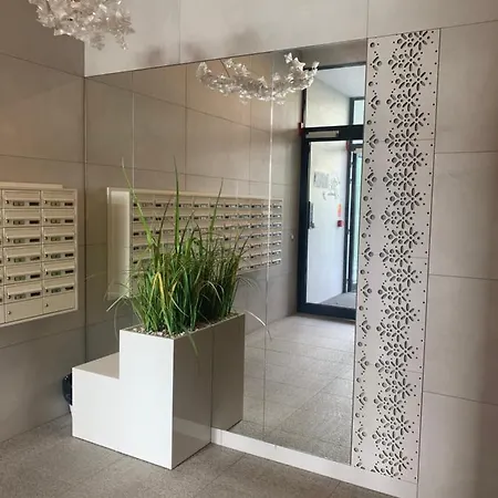 Apartament Garnizon No. 1 아파트 *